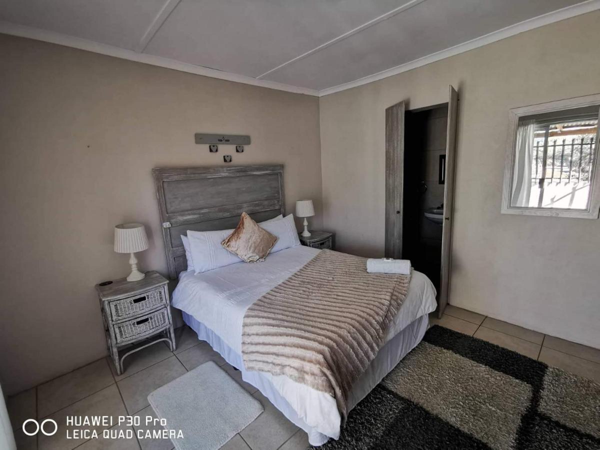 Akkerdam Bed And Breakfast Calvinia Zewnętrze zdjęcie